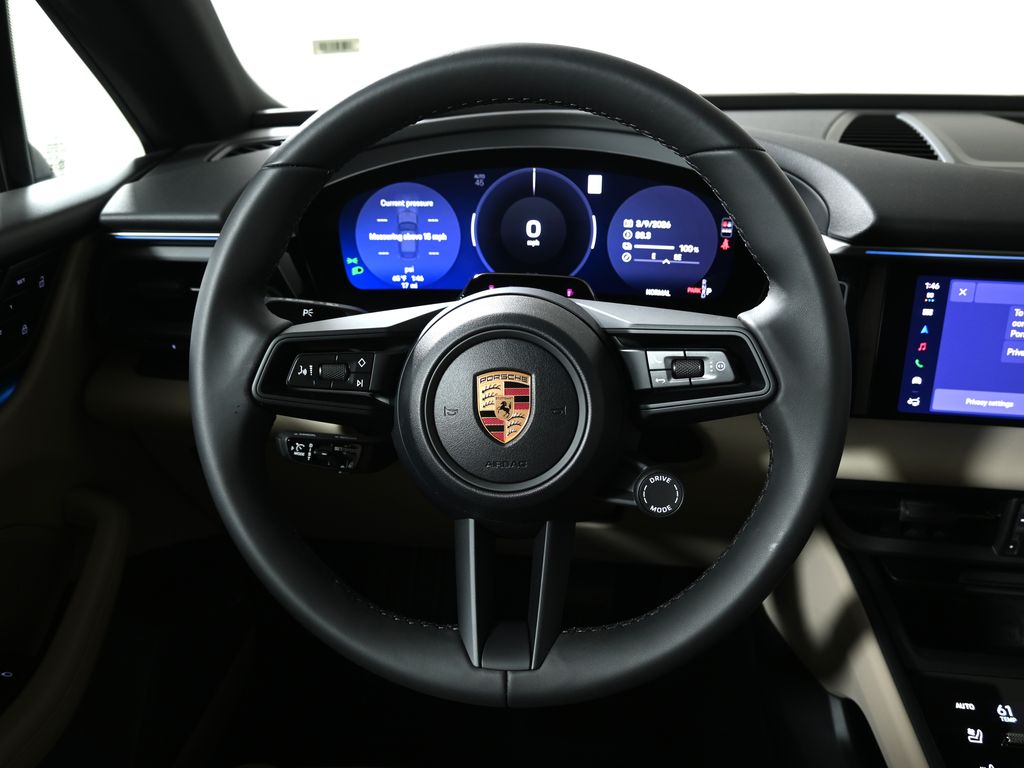 Thumbnail: 2026 Porsche Macan - 18