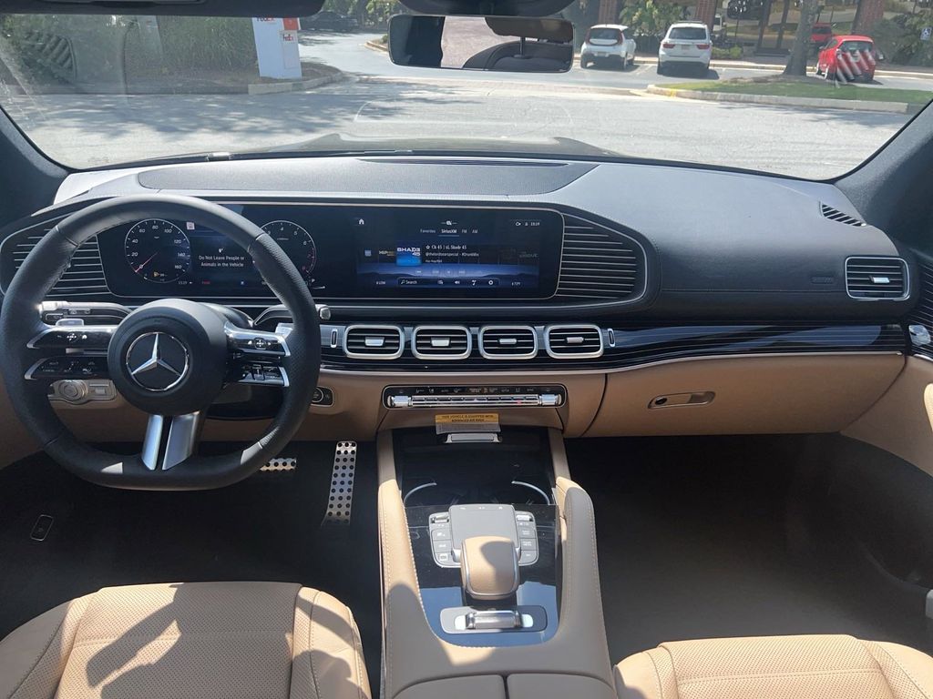 2025 Mercedes-Benz GLS GLS 450 24