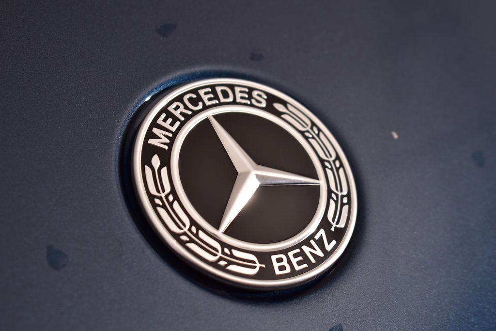 2021 Mercedes-Benz GLA 250 4MATIC 10
