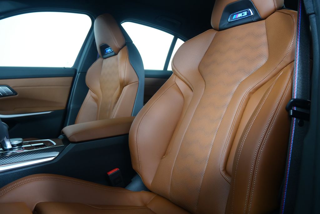 Thumbnail: 2026 BMW M3 - 13