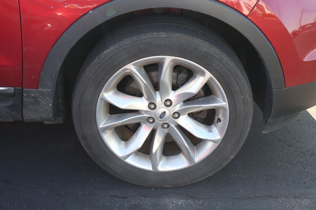 2015 Ford Explorer XLT 5