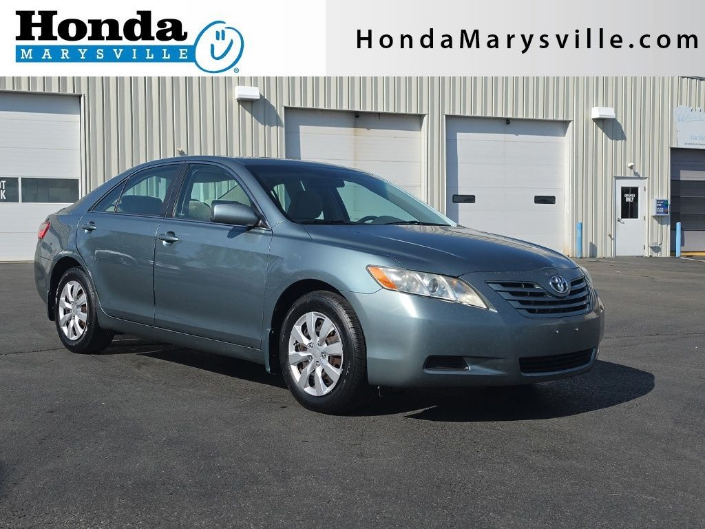 Aloe Green Metallic 2009 Toyota Camry Sedan Front-Wheel Drive 5-Speed Automatic Overdrive
