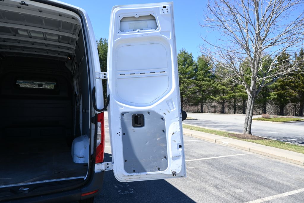 Thumbnail: 2023 Mercedes-Benz Sprinter - 31