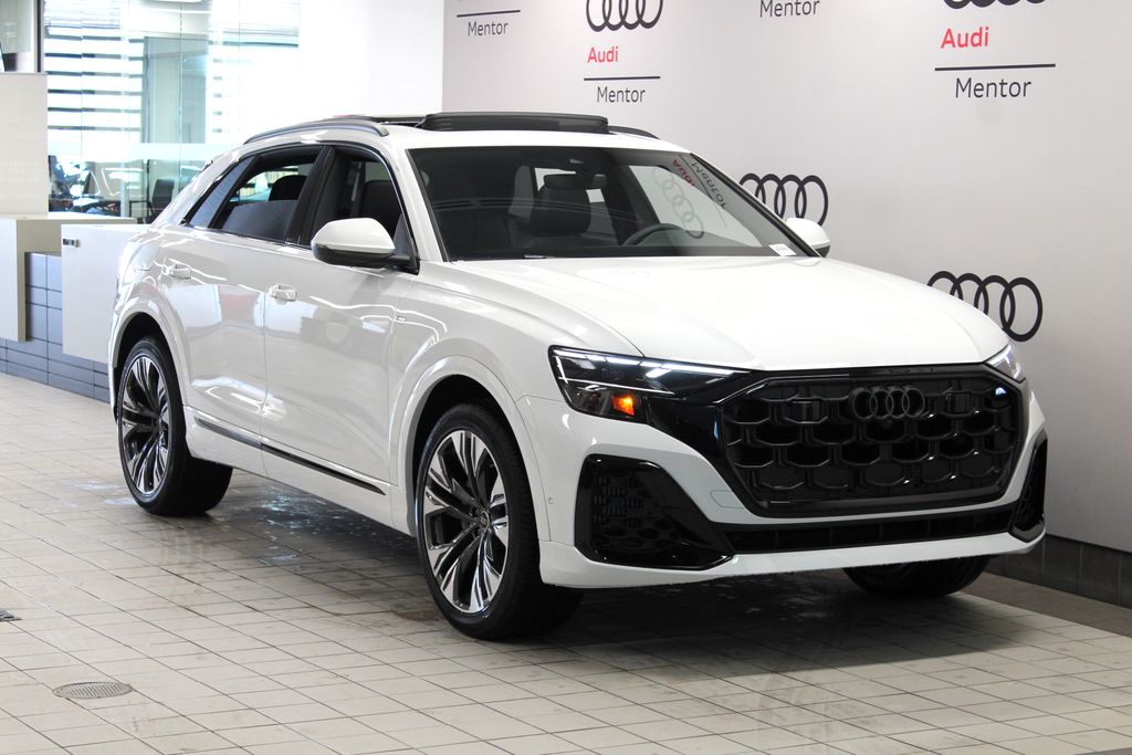Thumbnail: 2026 Audi Q8 - 8
