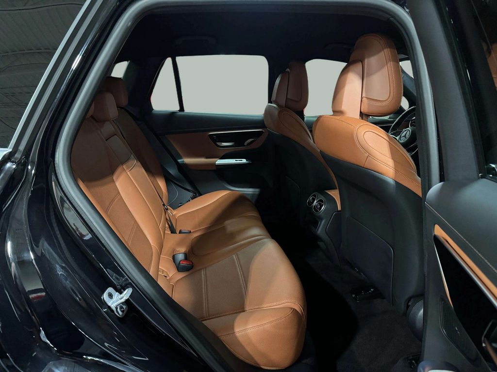 Used 2024 Black Mercedes-Benz GLC 300 image 22