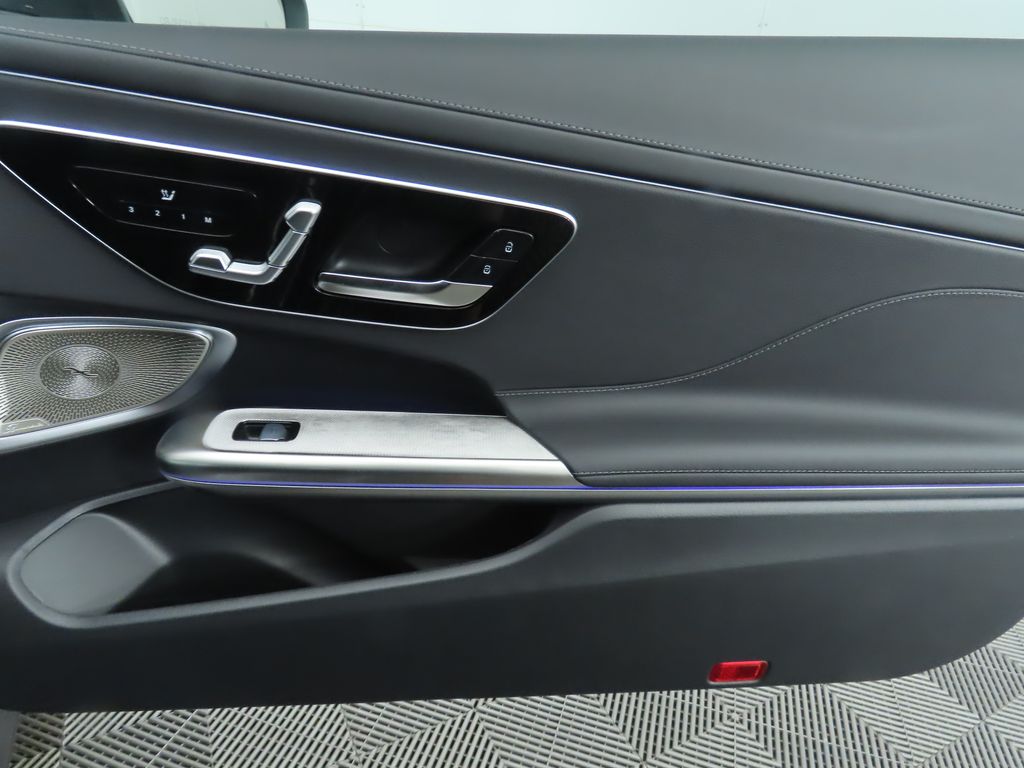 2025 Mercedes-Benz CLE 300 27
