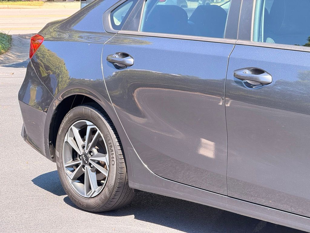 2024 Kia Forte LXS Gravity Gray - Jim Hudson Acura - Image 6