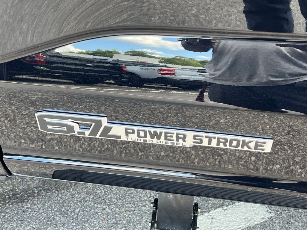 2025 Ford F-250SD Lariat Black at Walterboro Ford