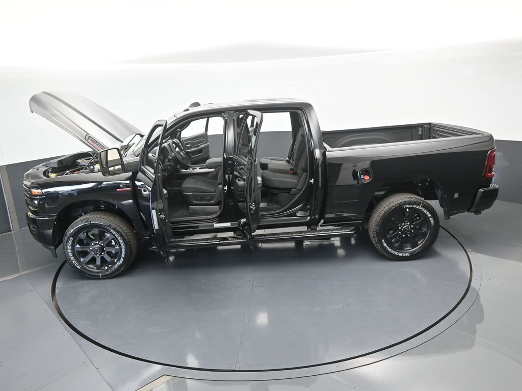 New 2026 Diamond Black Crystal Pearlcoat Ram Big Horn image 66