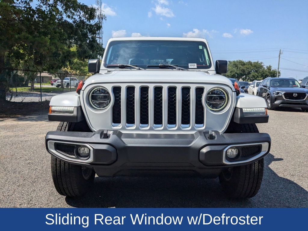 2022 Jeep Gladiator Overland