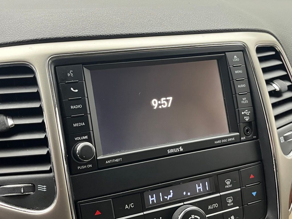 Thumbnail: 2013 Jeep Grand Cherokee - 18