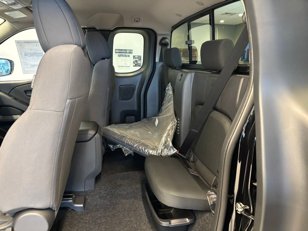 2026 Nissan Frontier S