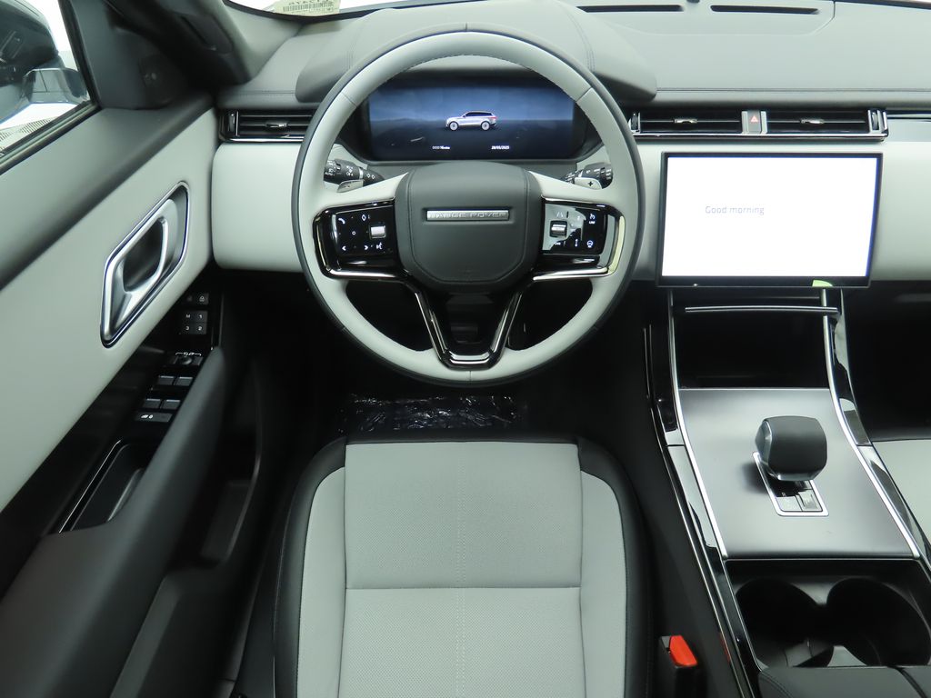 2026 Land Rover Range Rover Velar Dynamic SE 10
