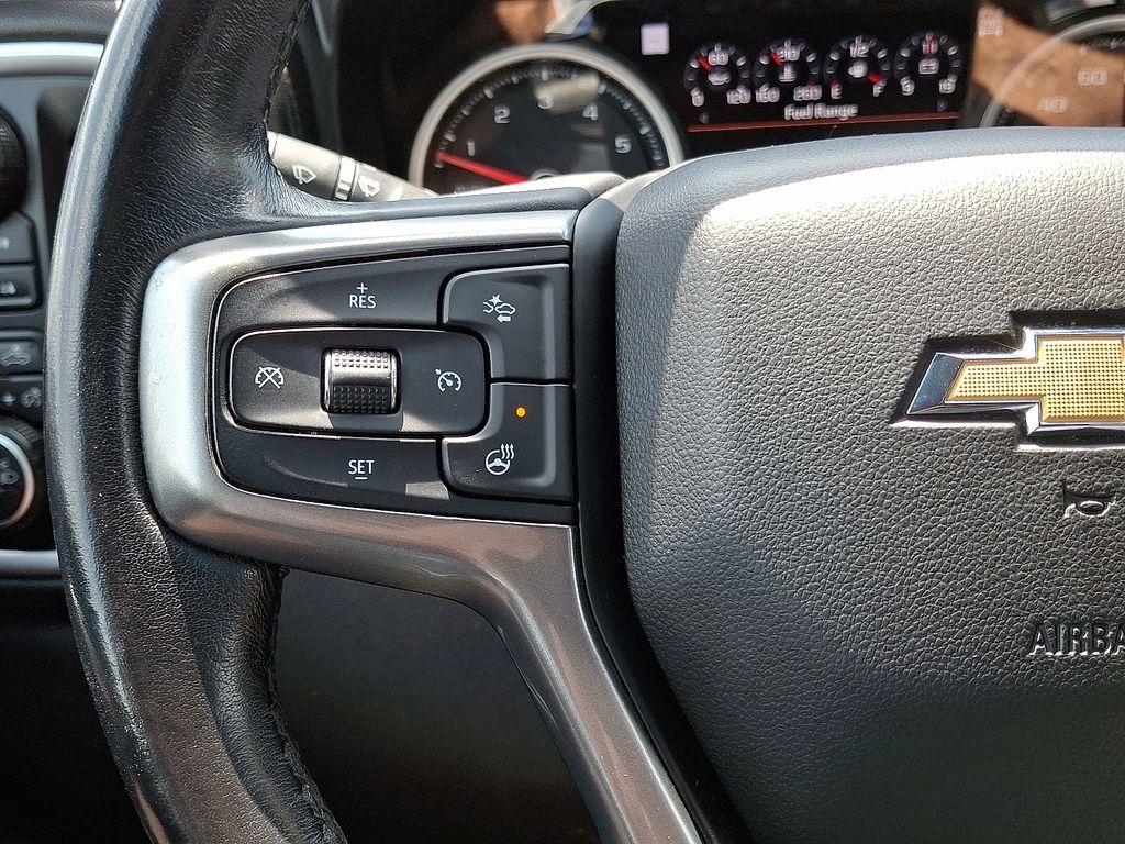 Thumbnail: 2019 Chevrolet Silverado 1500 - 23