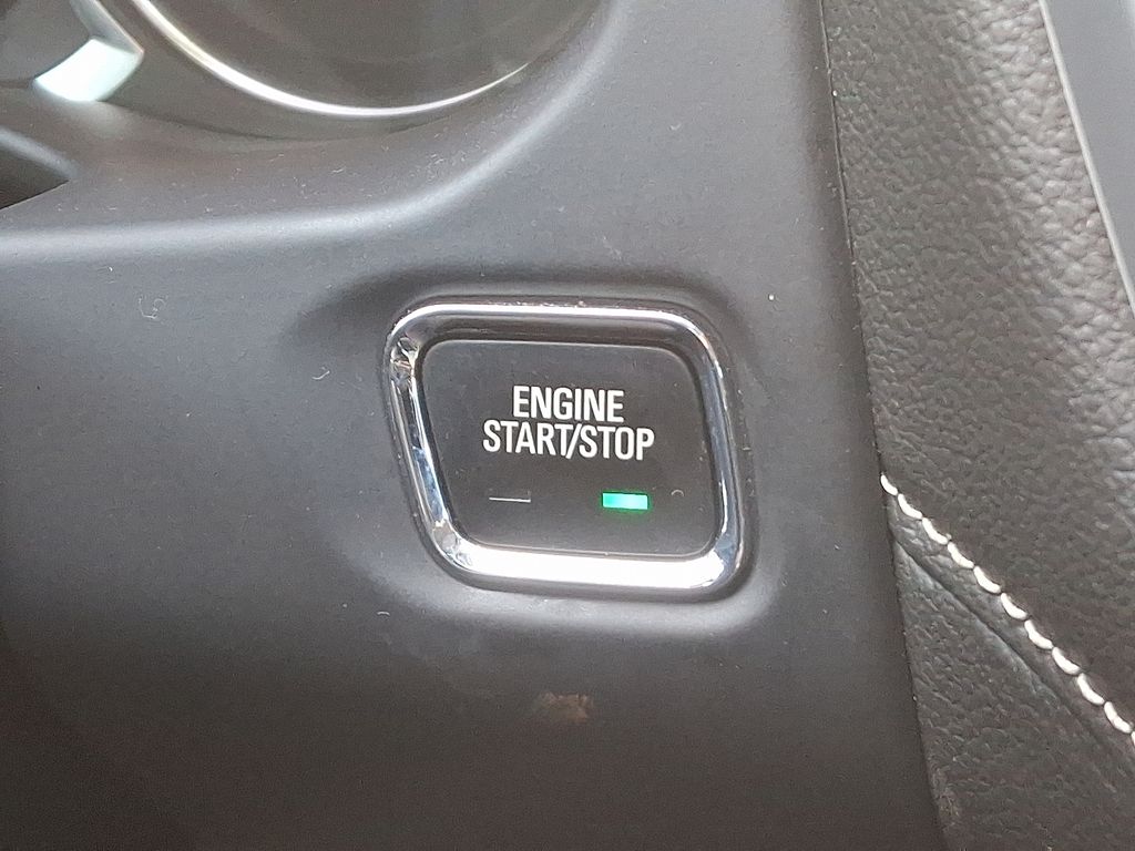 Thumbnail: 2023 GMC Acadia - 24