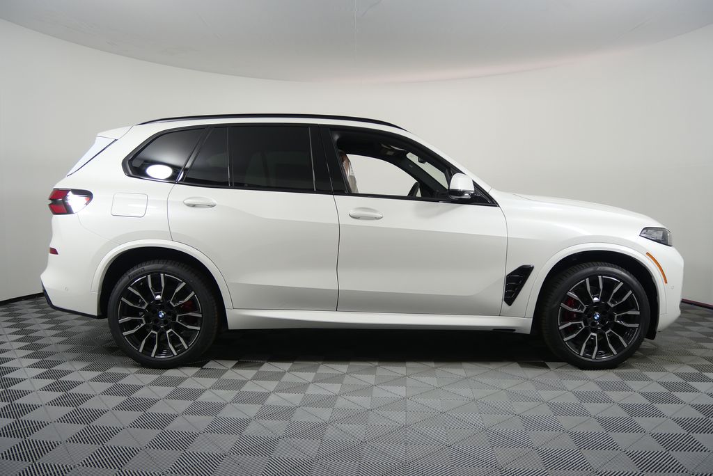 Thumbnail: 2026 BMW X5 - 2
