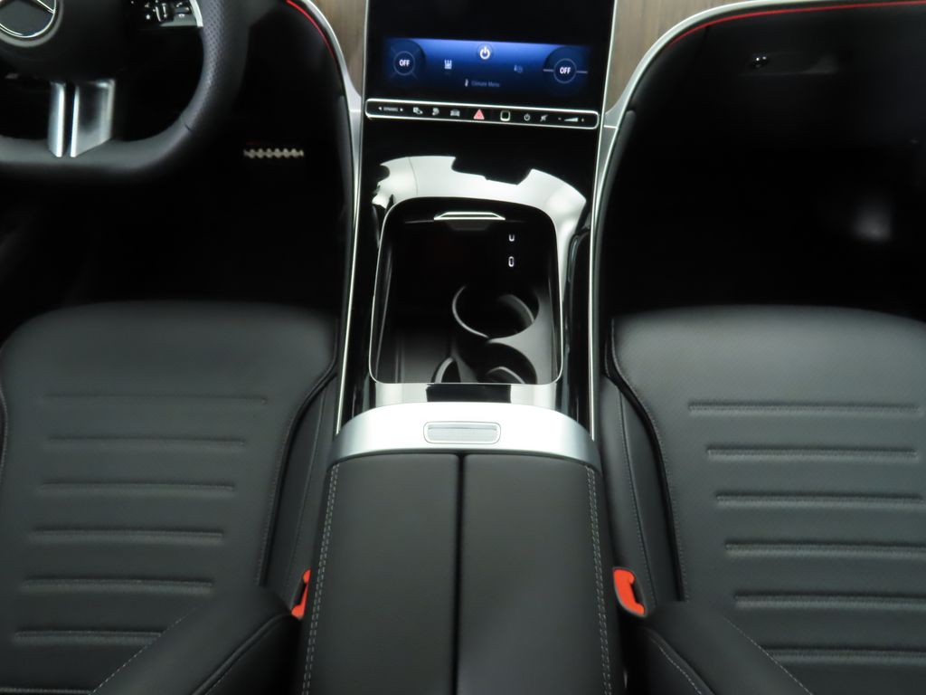 2025 Mercedes-Benz GLC 350 16