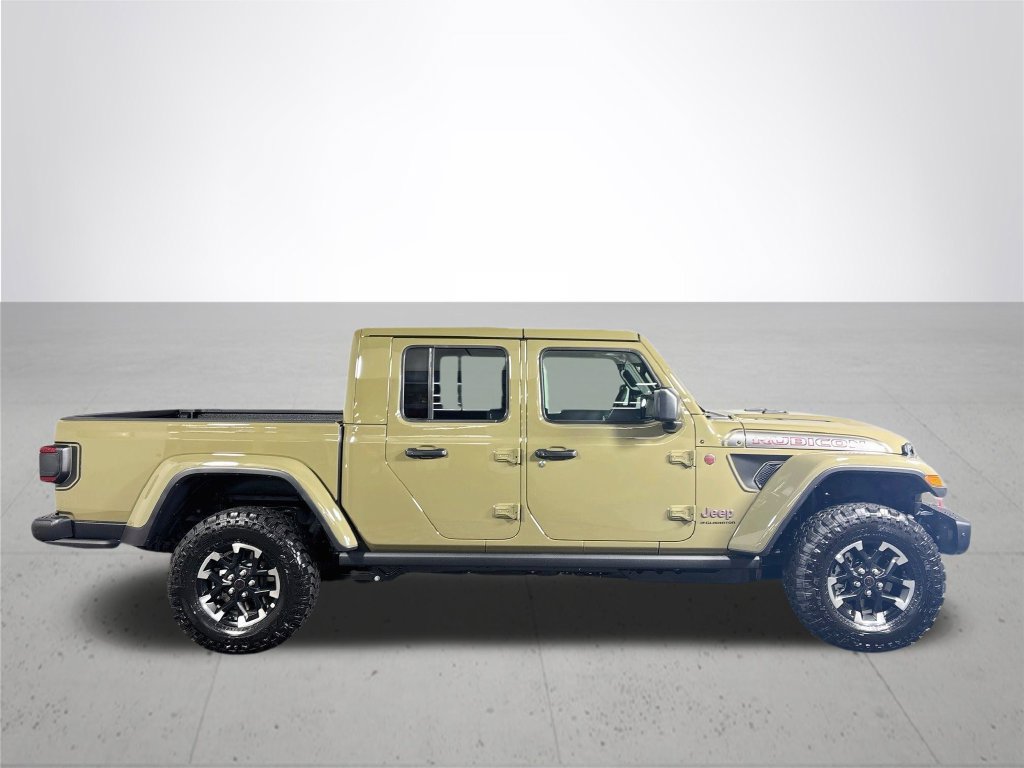 2026 Jeep Gladiator Shadow Ops