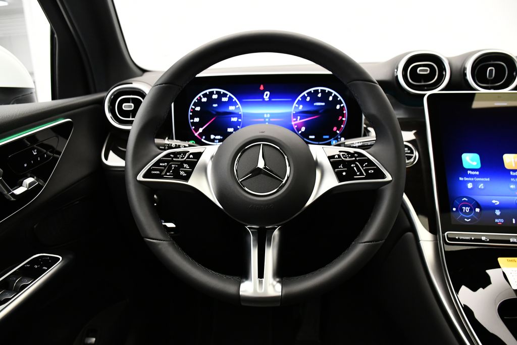 Thumbnail: 2026 Mercedes-Benz GLC - 21