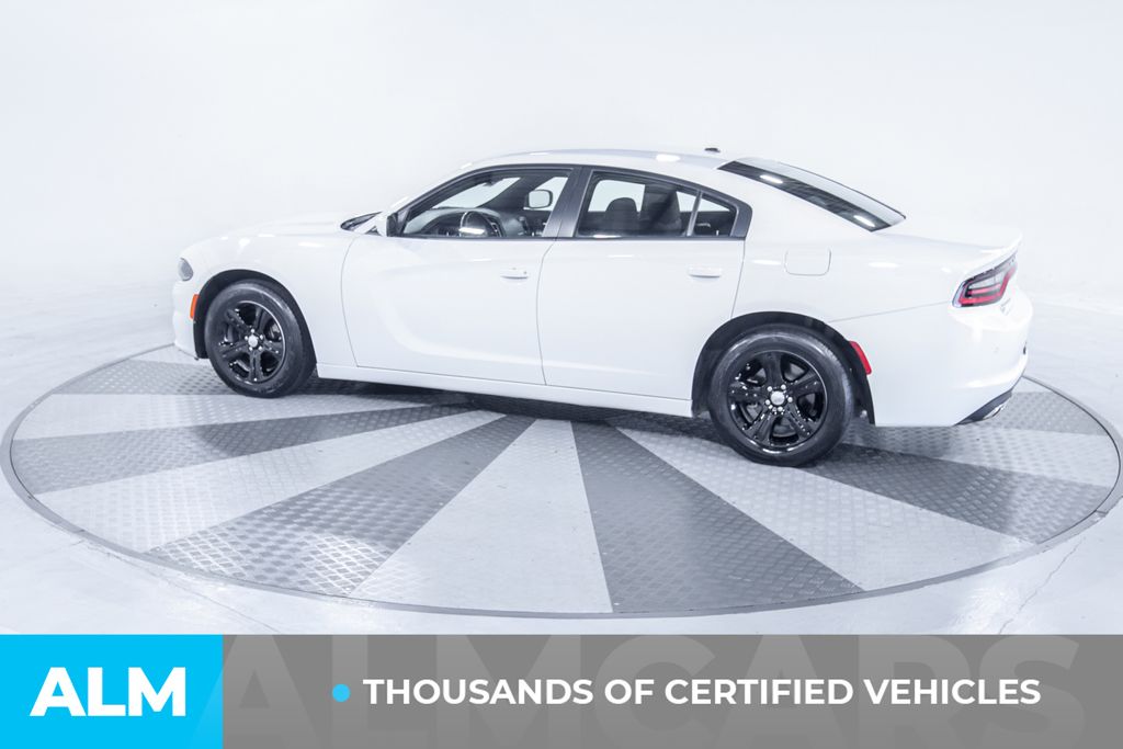 2022 Dodge Charger SXT photo 4