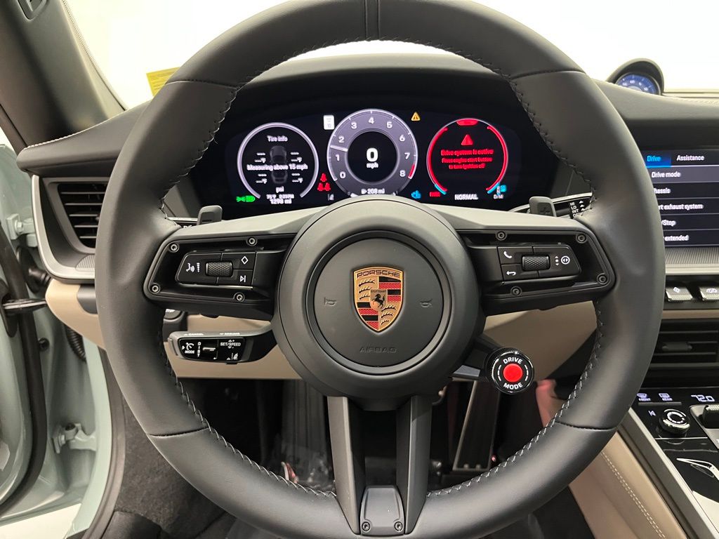 Thumbnail: 2025 Porsche 911 - 12