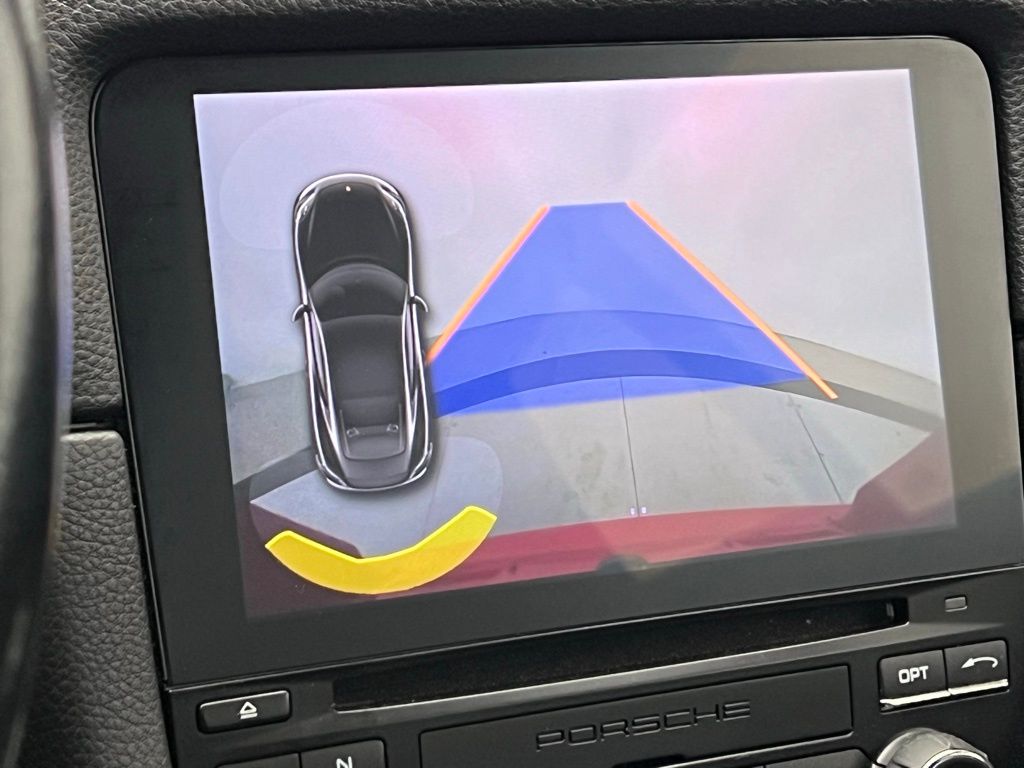 Thumbnail: 2018 Porsche 718 Cayman - 16