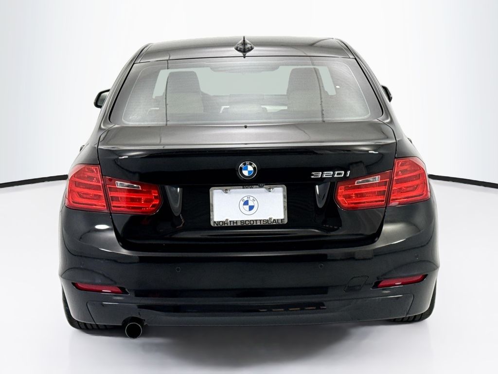 Thumbnail: 2015 BMW 3 Series - 6