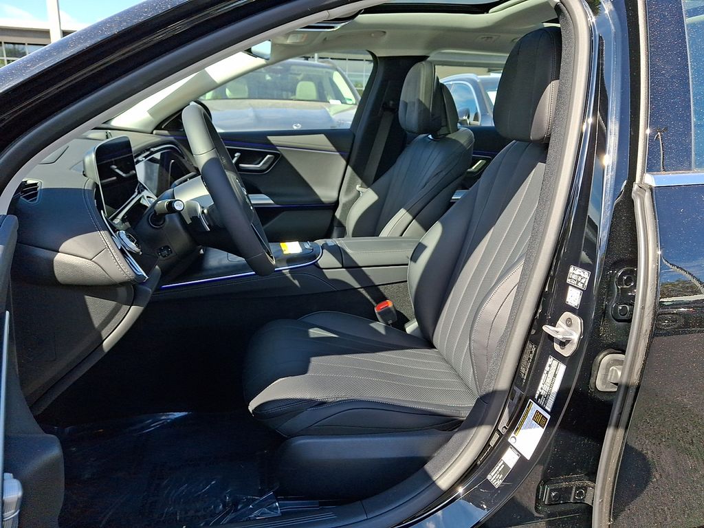 Thumbnail: 2026 Mercedes-Benz E-Class - 10