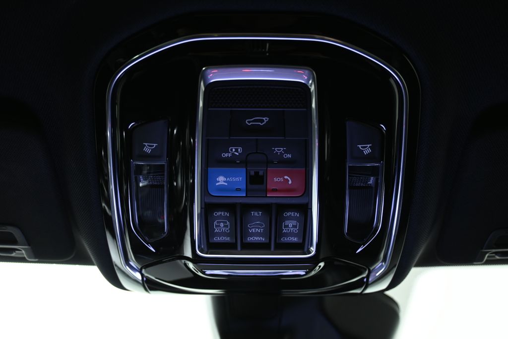 Thumbnail: 2023 Jeep Grand Cherokee - 22