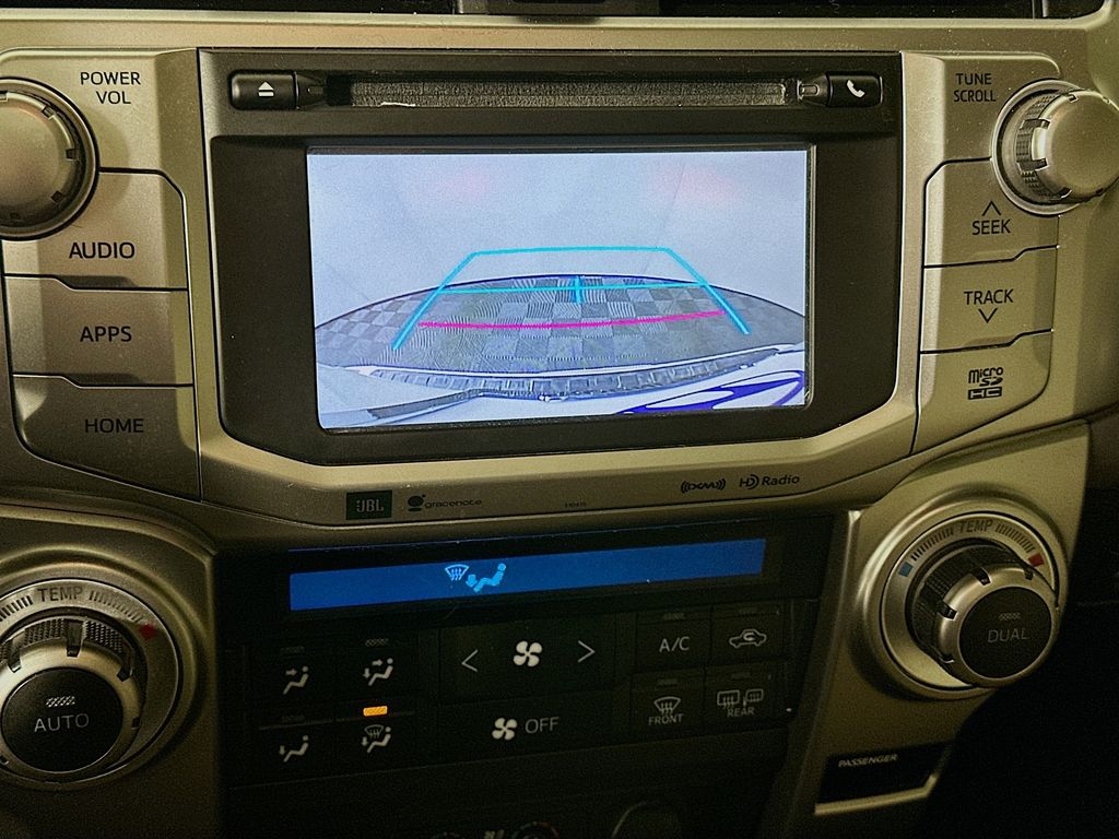 Thumbnail: 2019 Toyota 4Runner - 13