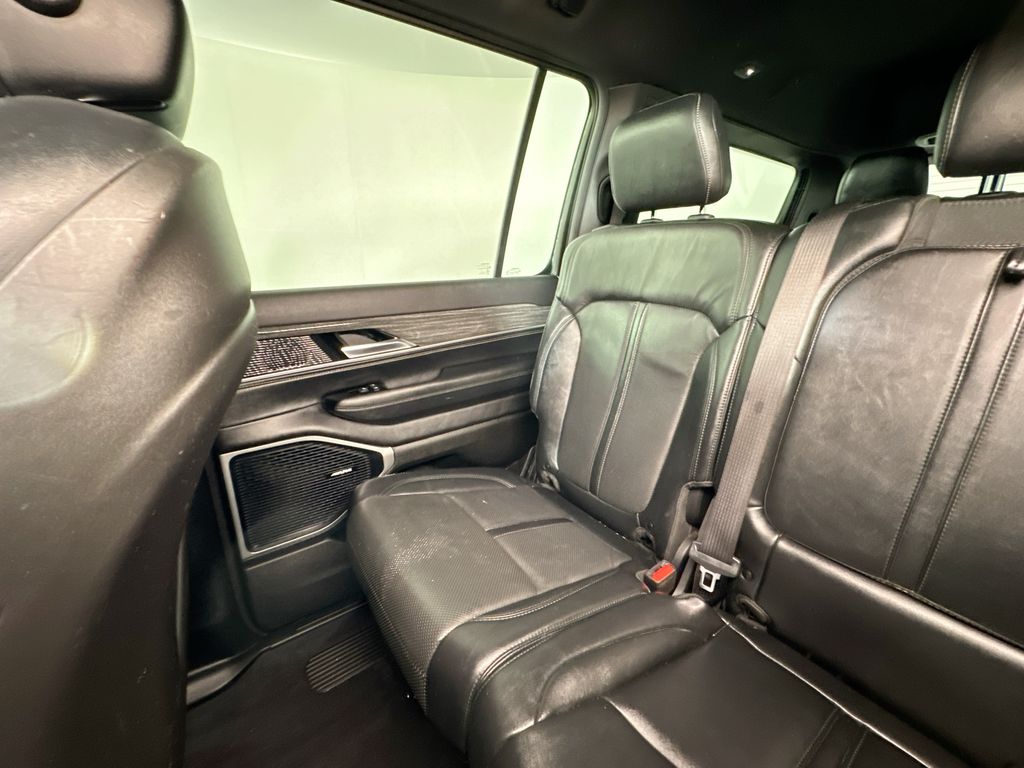 JeepWagoneer12