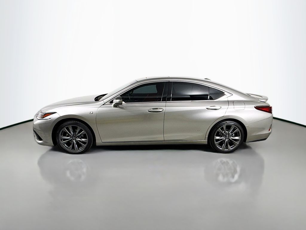 Thumbnail: 2021 Lexus ES - 8