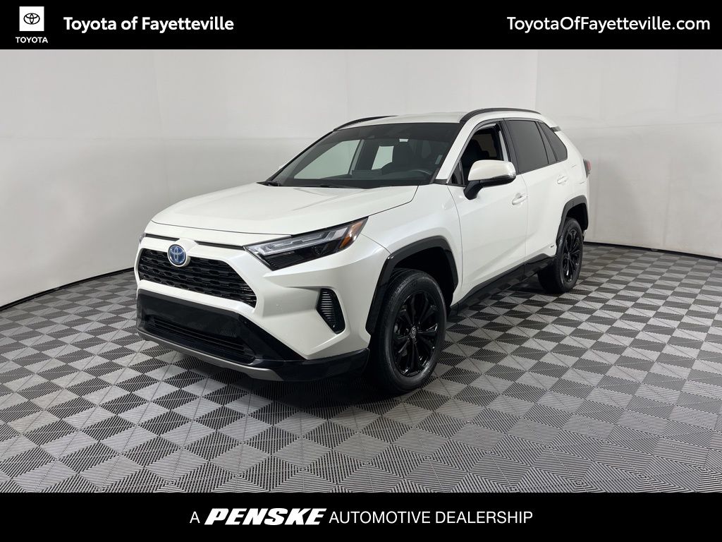 Thumbnail: 2022 Toyota RAV4 - 1