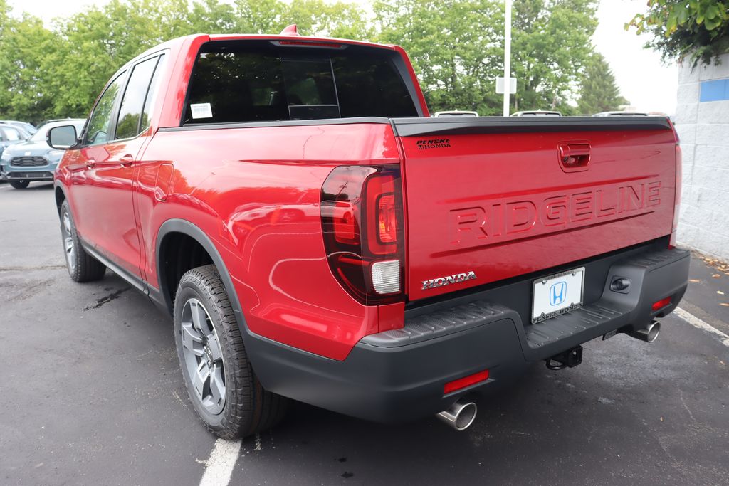 Thumbnail: 2025 Honda Ridgeline - 3