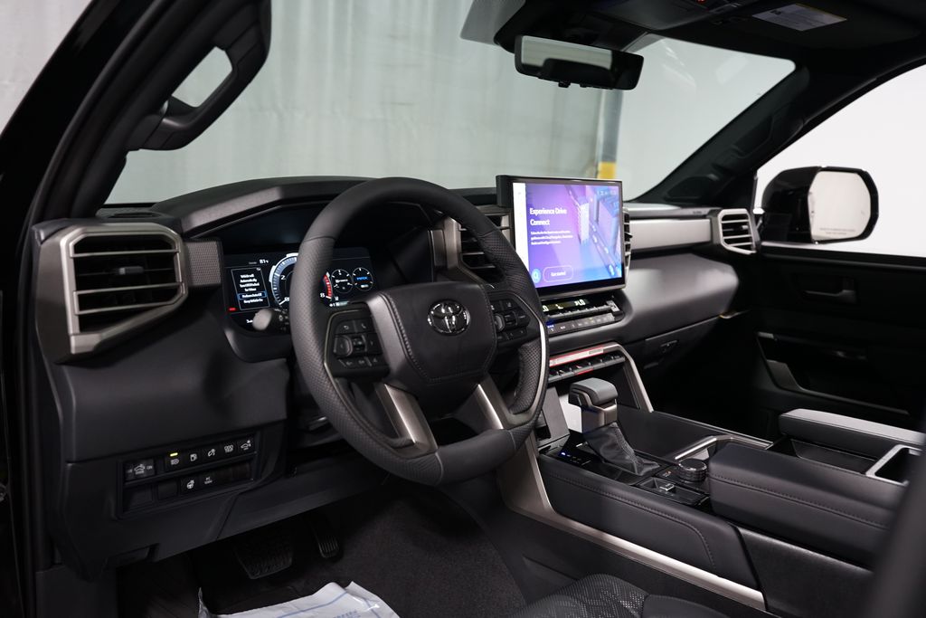 Thumbnail: 2025 Toyota Tundra - 12