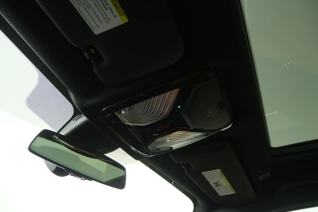 Thumbnail: 2023 BMW X5 - 21