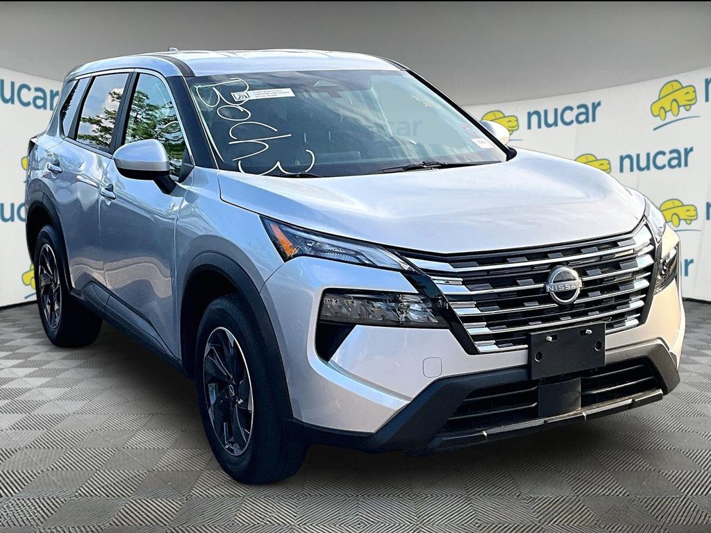 2025 Nissan Rogue — photo 1