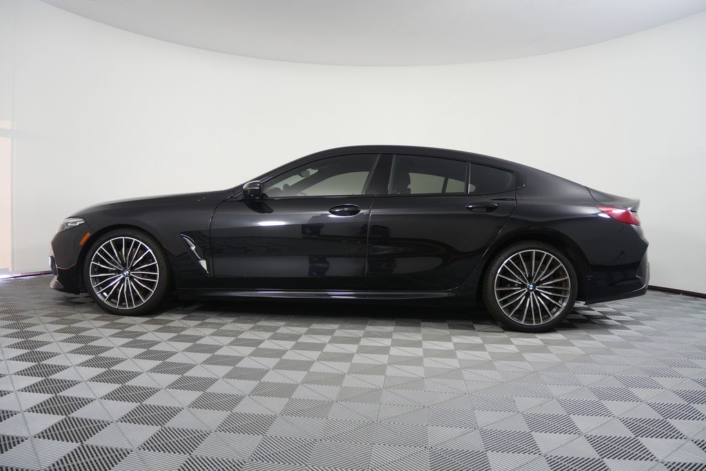 2022 BMW 8 Series  6