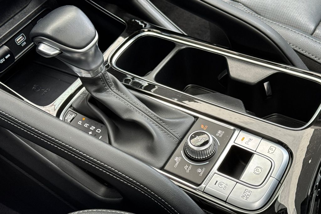 used 2024 Kia Telluride car, priced at $43,907