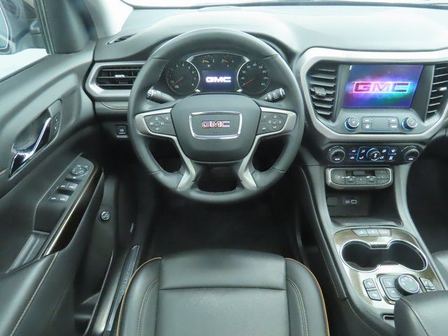 2023 GMC Acadia AT4 10