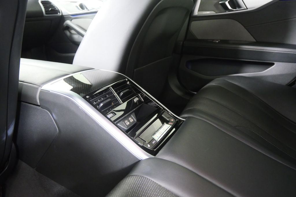 2020 BMW 8 Series M850i xDrive 20