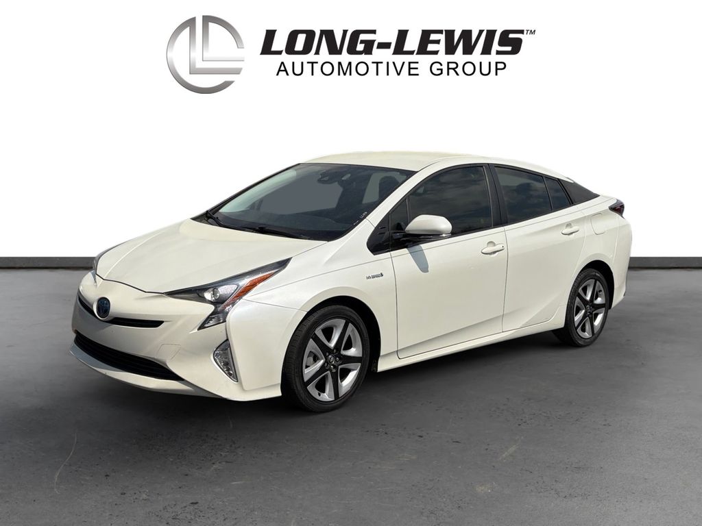 2016 Toyota Prius Four FWD