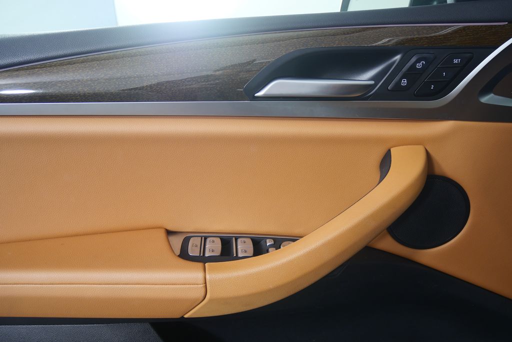 Thumbnail: 2023 BMW X3 - 8