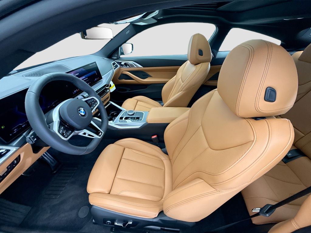 Thumbnail: 2026 BMW 4 Series - 18