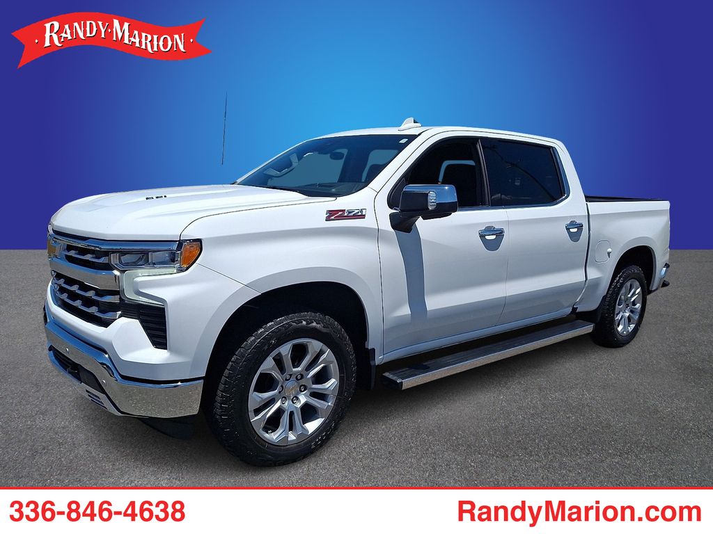 Summit White 2026 Chevrolet Silverado 1500 Pickup Truck Four-Wheel Drive Automatic