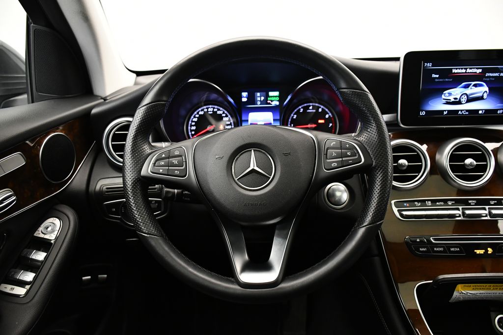 Thumbnail: 2019 Mercedes-Benz GLC - 26