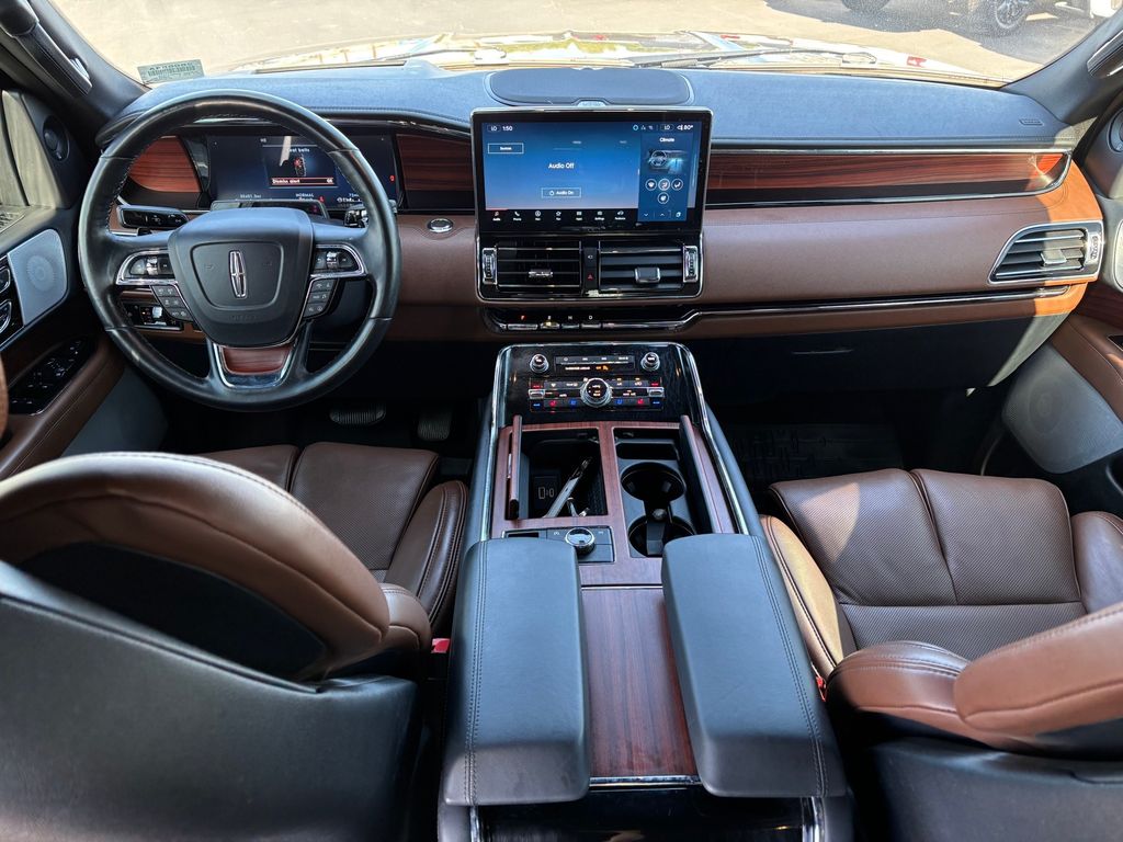 Used Car 2024 Lincoln Navigator  Reserve For Sale Under $80,000 In Austin, Texas