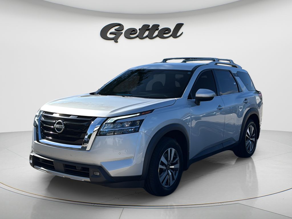 2022 Nissan Pathfinder SL FWD photo