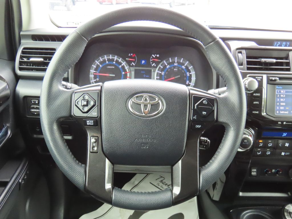 2019 Toyota 4Runner Limited 10