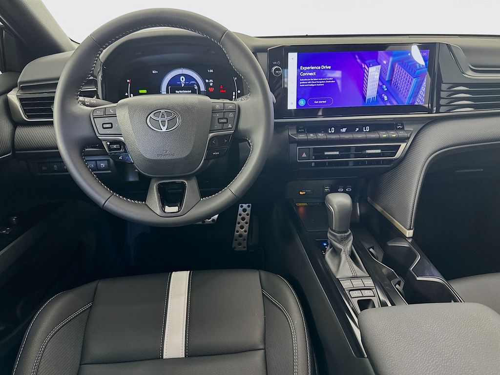 Thumbnail: 2025 Toyota Camry - 22